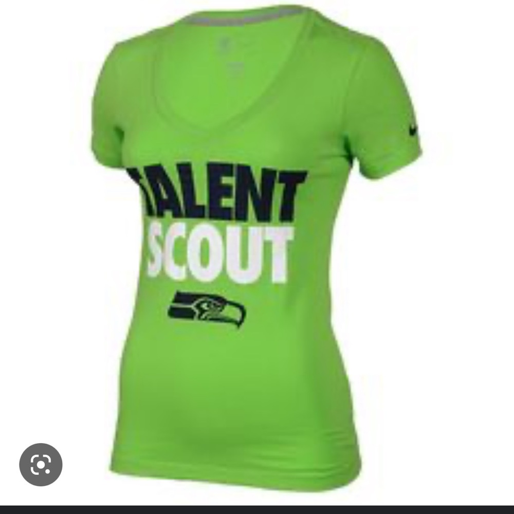 Seattle Seahawks Nike team shirt size L